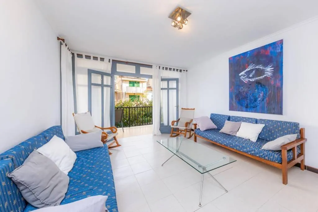 Apartment Beach House S'Illot