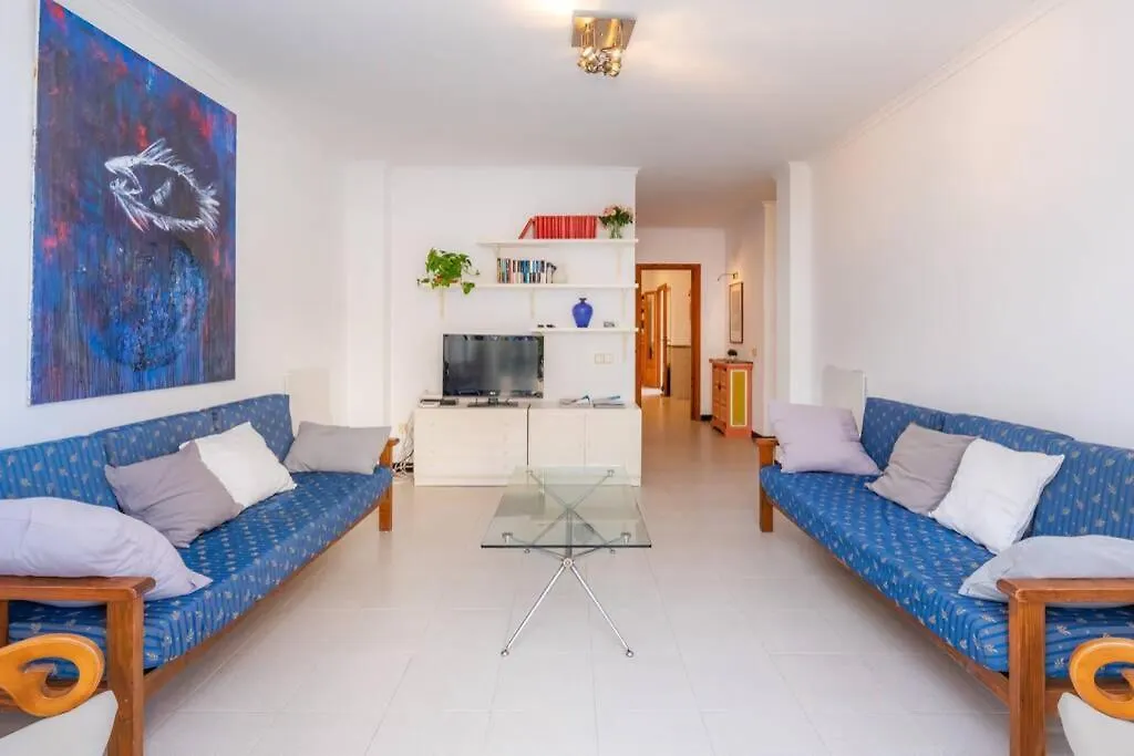 Apartment Beach House S'Illot